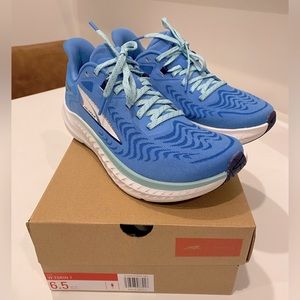 Altra Torin 7 Tennis Shoes